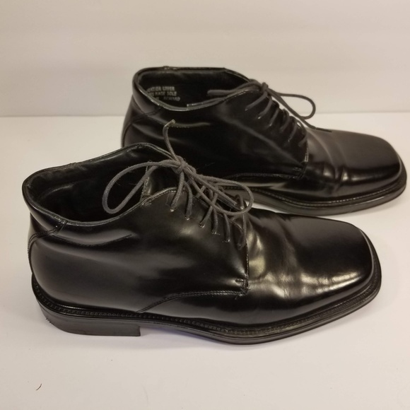 EUC. Alfani Black Glossy Leather Chukka Boots 8.5M